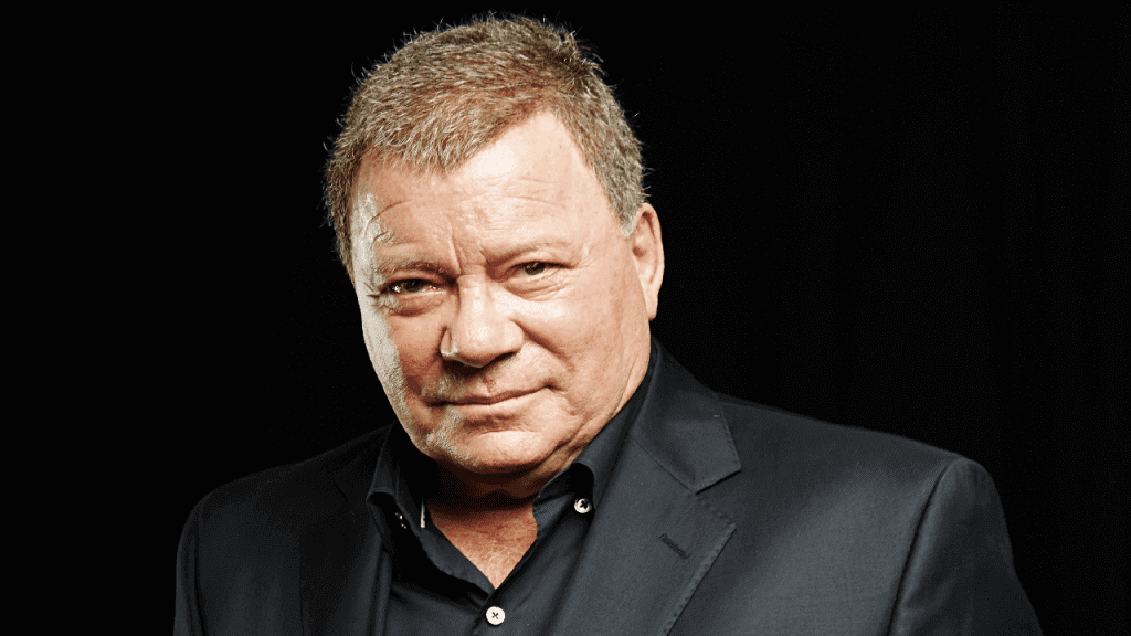 William Shatner Posted X-Files Episode By Tweets