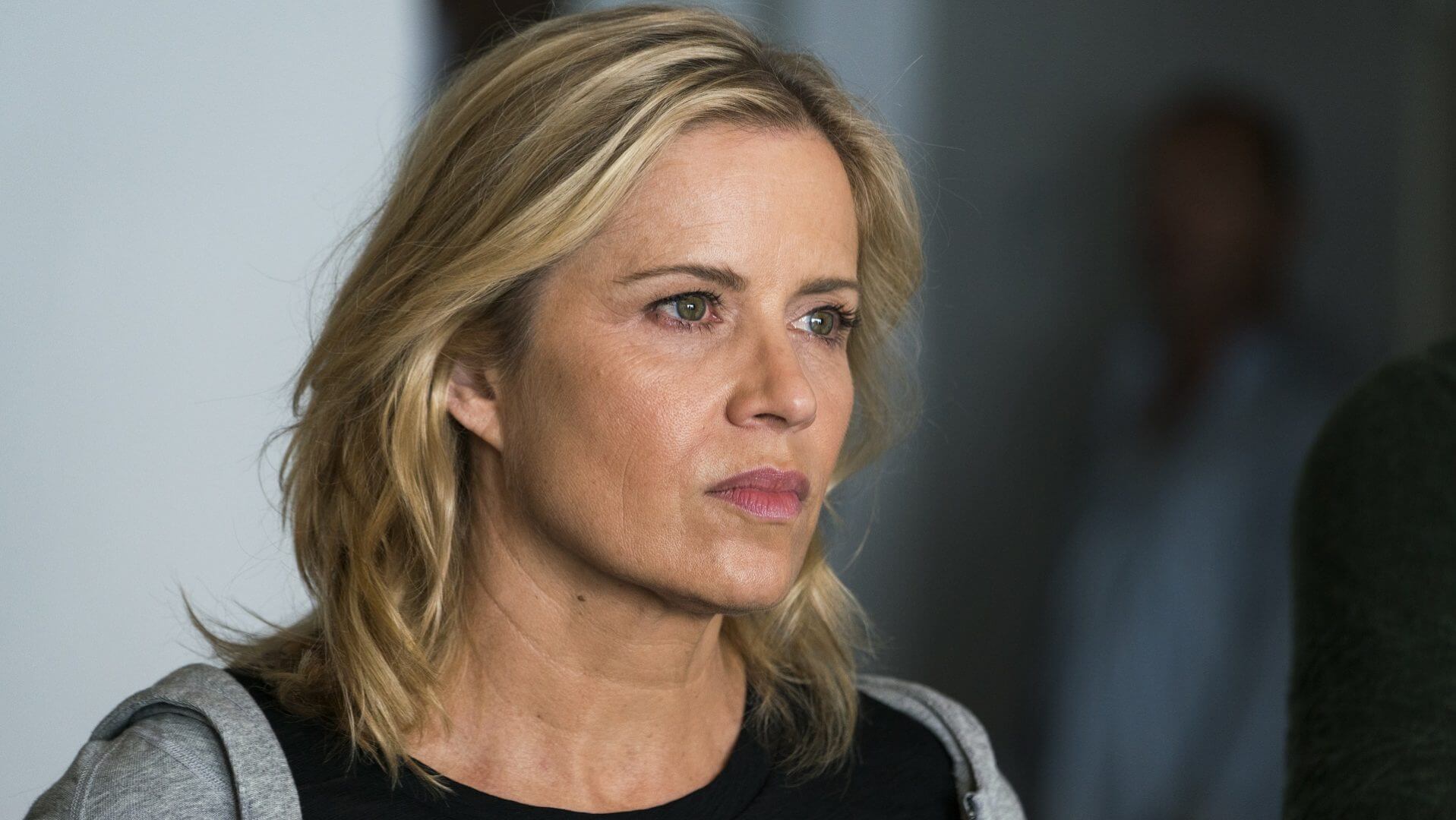 Fear the Walking Dead Madison looking serious