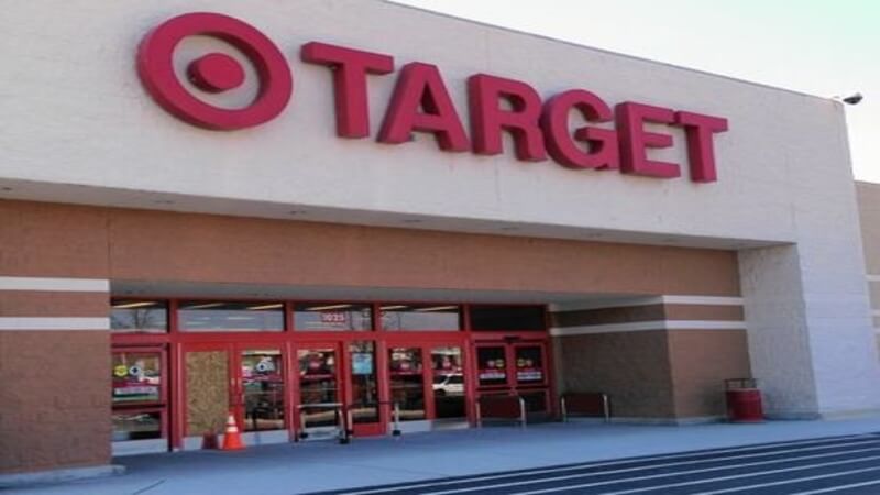 Target closing on Thanksgiving