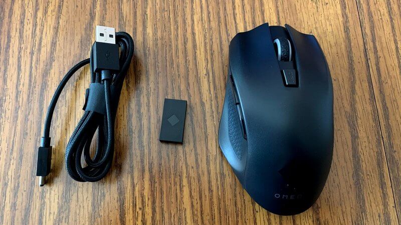 Photo of box contents of Omen Vector Wireless Mouse