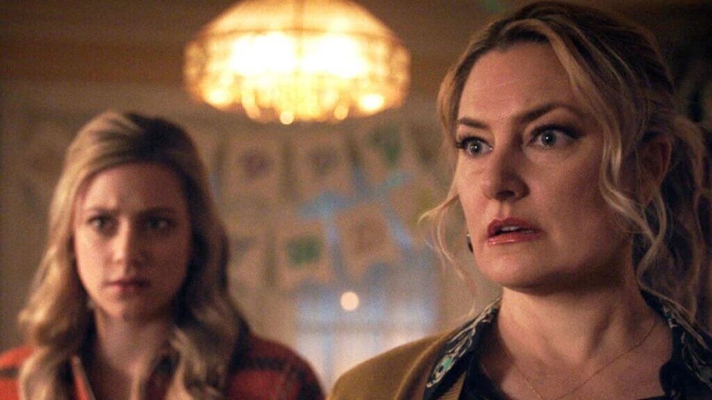 Madchen Amick and Lili Reinhart on Riverdale Alice Cooper