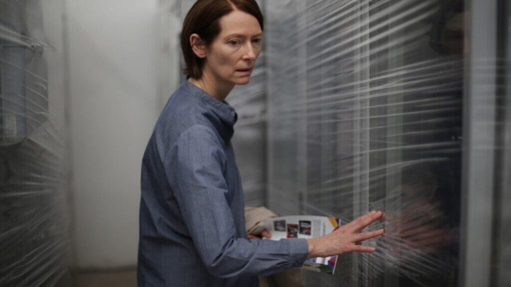 Mass hypnosis will be performed before the screening of "Memoria" starring Tilda Swinton.