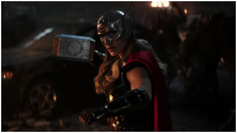 Thor Love and Thunder Official Trailer Screenshot - Natalie Portman as Jane Foster-Thor