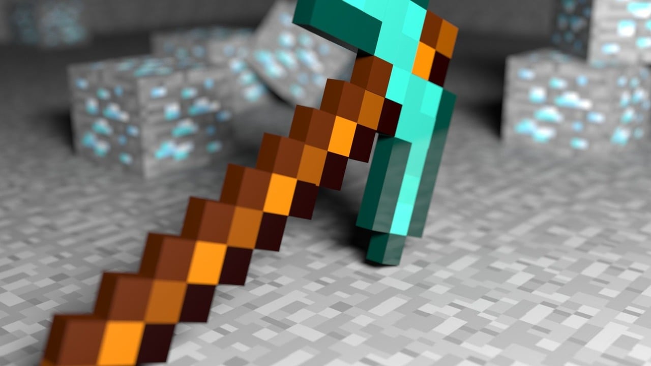 minecraft-how-to-craft-a-diamond-pickaxe