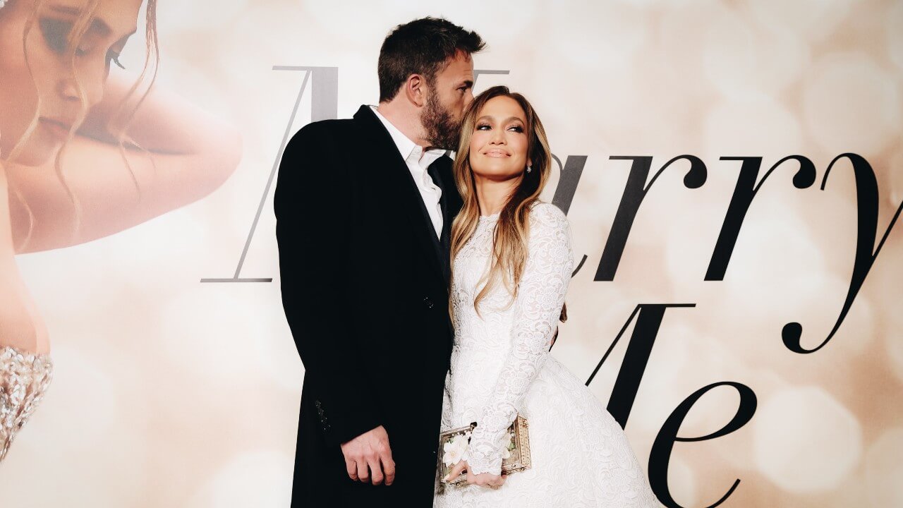 Jennifer Lopez Shares Pictures From Wedding With Ben Affleck