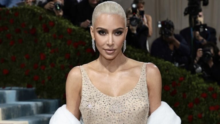 Kim Kardashian S Fans Criticize Her Shape After Scan Reveal