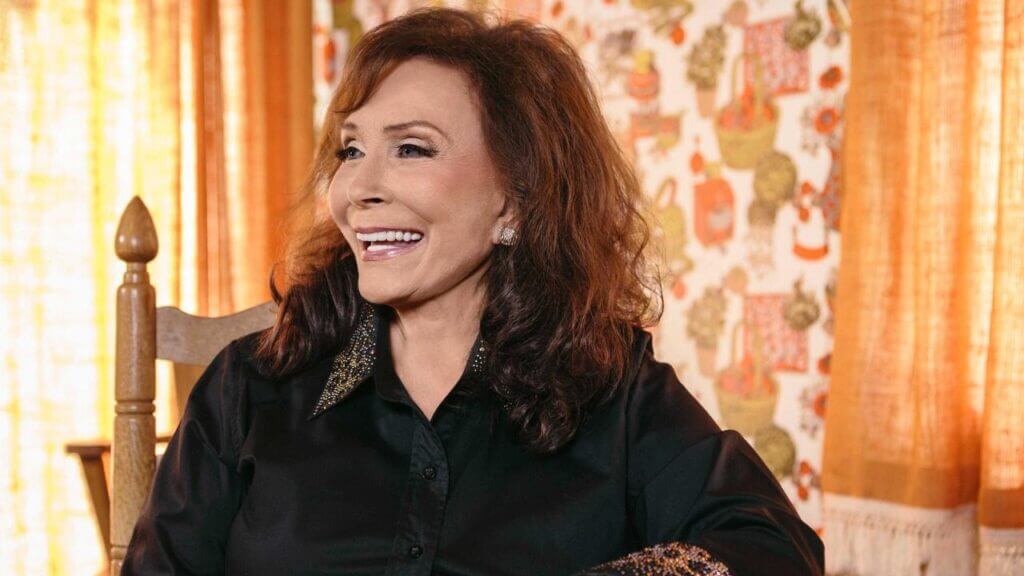 Country music legend Loretta Lynn has passed away at 90.