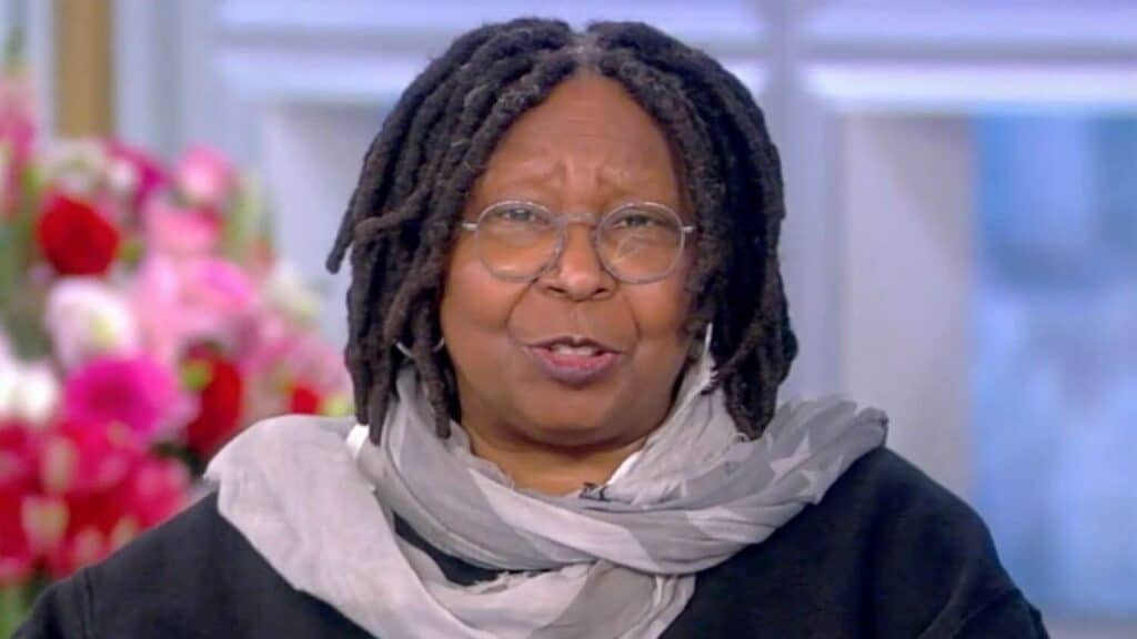 Actress Whoopi Goldberg Apologizes for Holocaust Comments