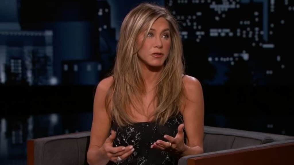 Jennifer Aniston Has Holiday Glow After New Year's Mexico Trip