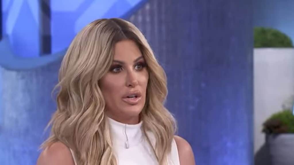 kim-zolciak-daughters-deny-family-home-is-in-foreclosure