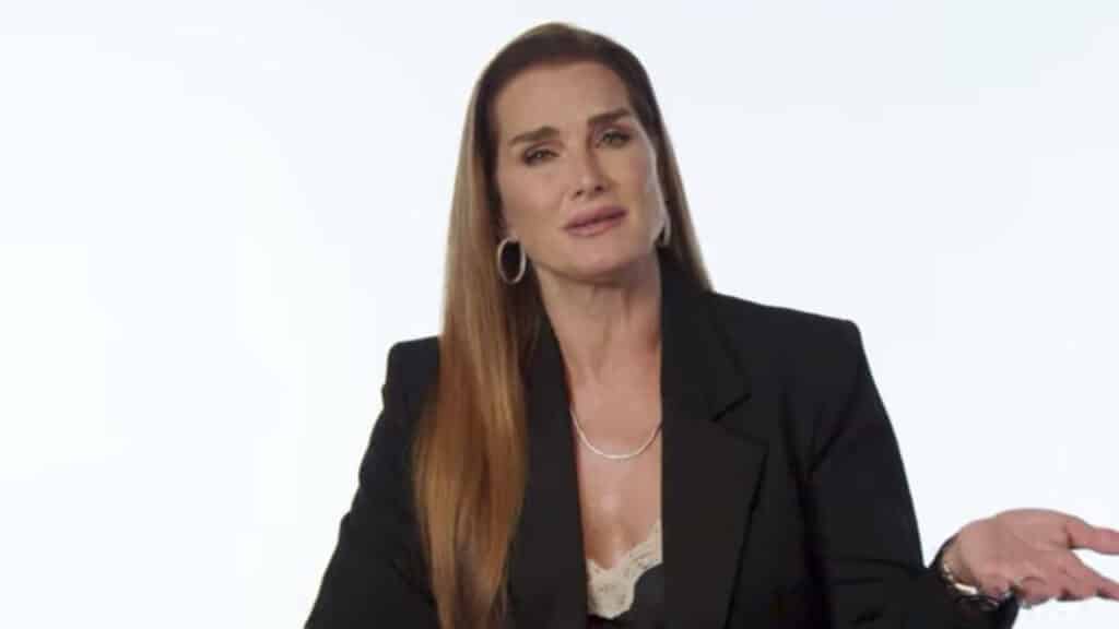 brooke-shields-reveals-her-daughters-were-mad-or-not-telling-them-about-her-pretty-baby-doc