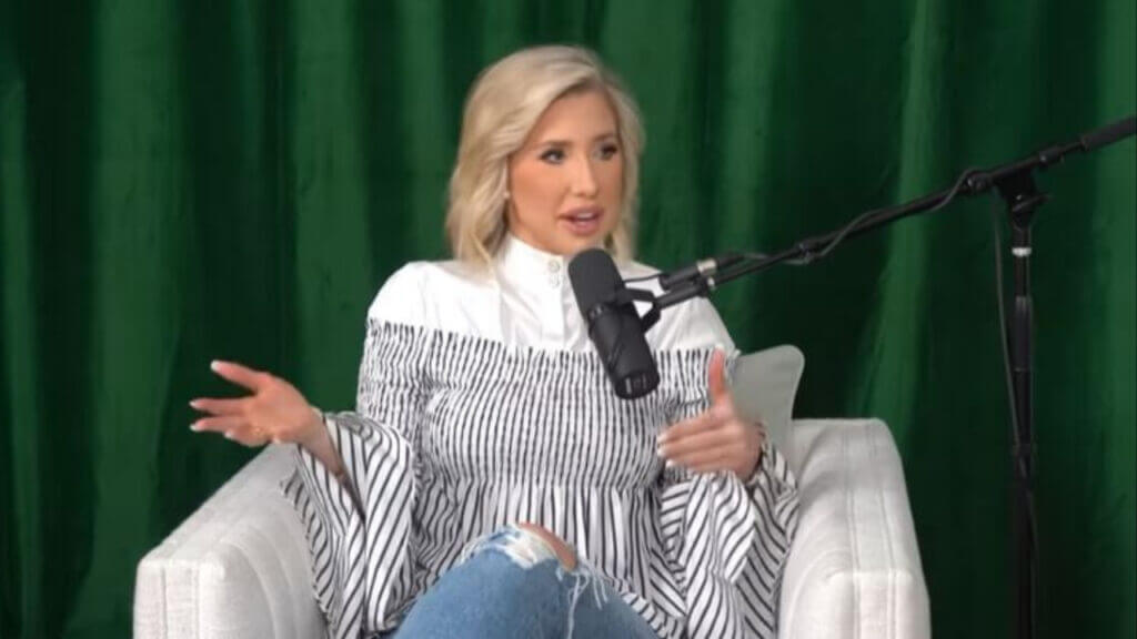 savannah-chrisley-says-brother-grayson-and-niece-chloe-her-whole-world-with-their-parents-in-prison