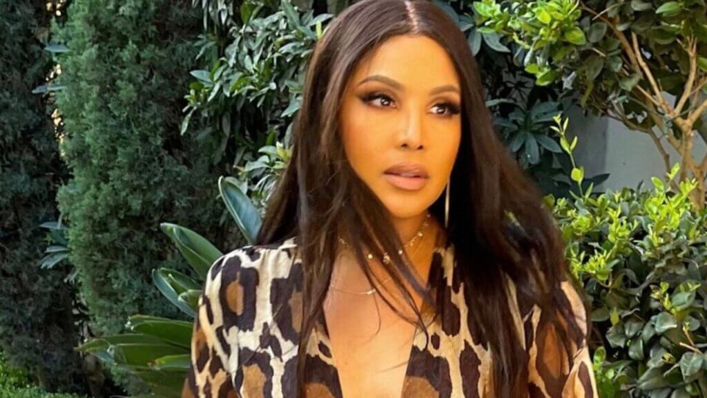 Toni Braxton Comes Out of Life-Threatening Surgery Following Lupus Complication