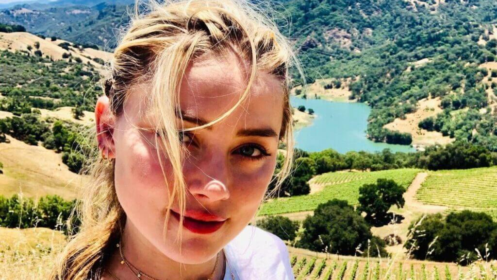Amber Heard Spotted on a Jog After Reportedly Quitting Hollywood