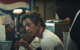 Jeremy Allen White Talks 'Gross' Diet for Boxing Role in 'The Iron Claw'