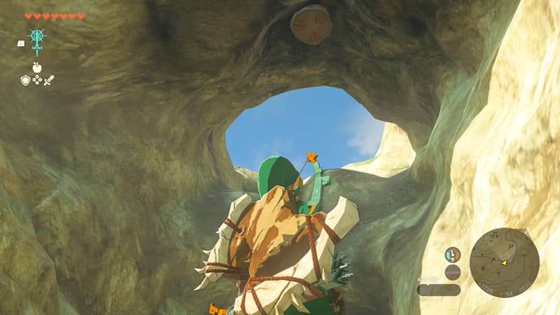 Link looking at a Korok ceiling stump in Tears of the Kingdom