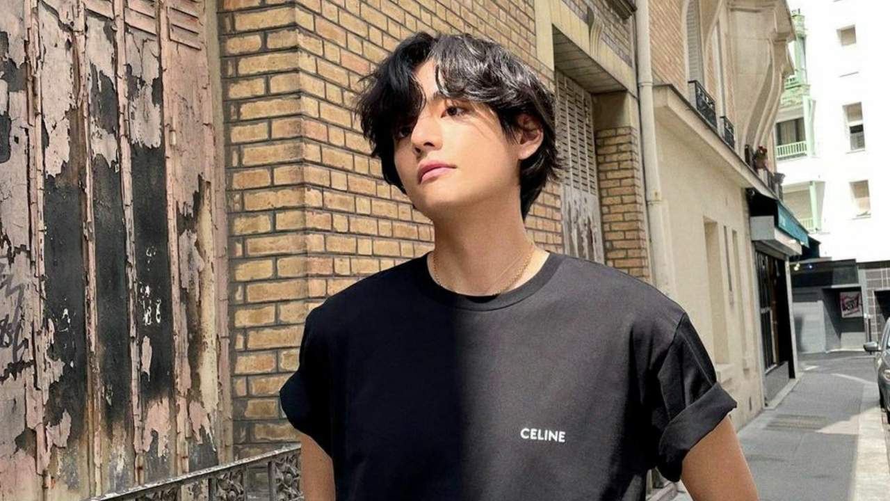 8 Times BTS's V Looked Too Good For Words In His Celine Shirt - Koreaboo