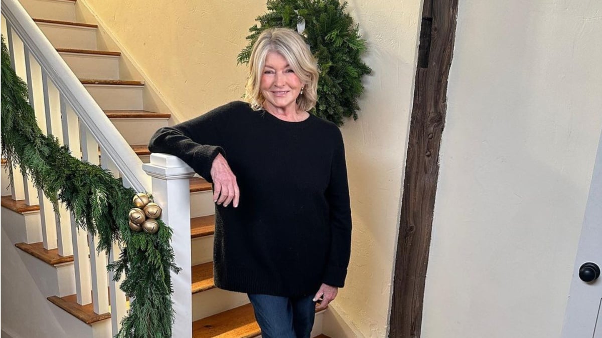 Martha Stewart, 82, posts thirst trap in lace nightgown