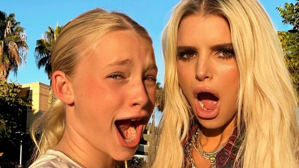 Jessica Simpson and her daughter Maxwell "Maxi" Drew