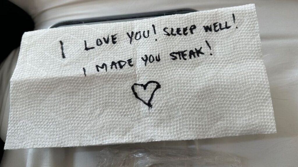 Selena Gomez Wakes Up To ‘Love & Steak’ From BF Benny Blanco