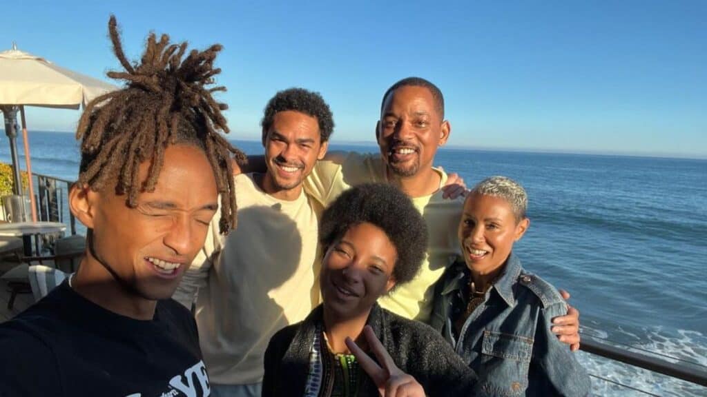 Will and Jada-Pinkett Smith with their family