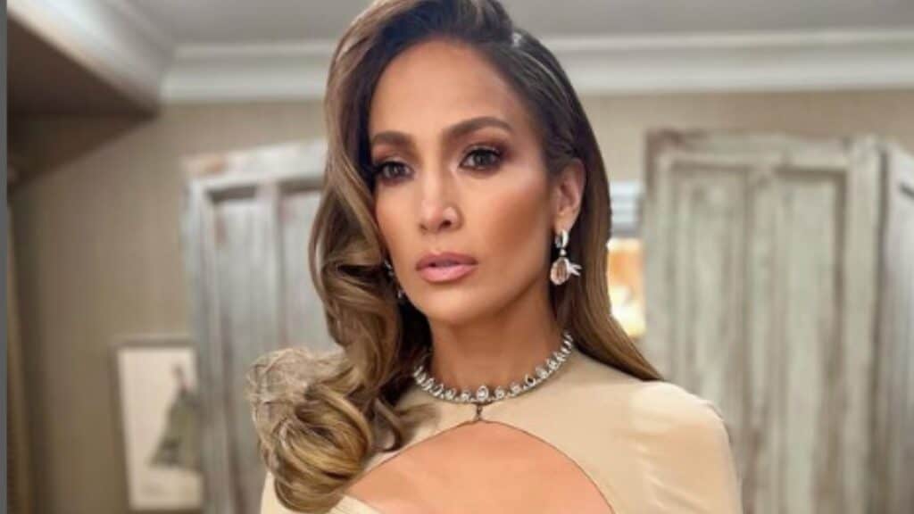 Jennifer Lopez attends event