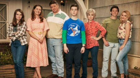 The cast of Young Sheldon pose for a photo on set of the CBS comedy.