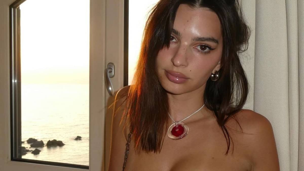 What Emily Ratajkowski Really Thinks About Trolls Shaming Her Racy Pics