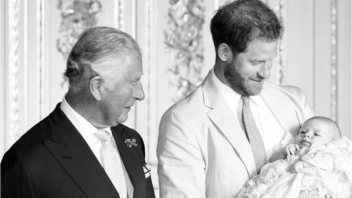 Король Чарльз все еще хочет увидеть своих внуков, несмотря на разлад между Гарри и Меган