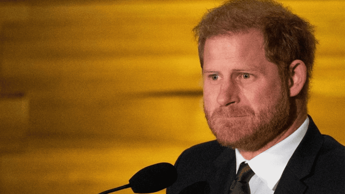 Prince Harry “Is Desperately Hoping for a Chance of Success”: But “Whatever He Does or Whatever Meghan Markle Does, They Can’t Win”