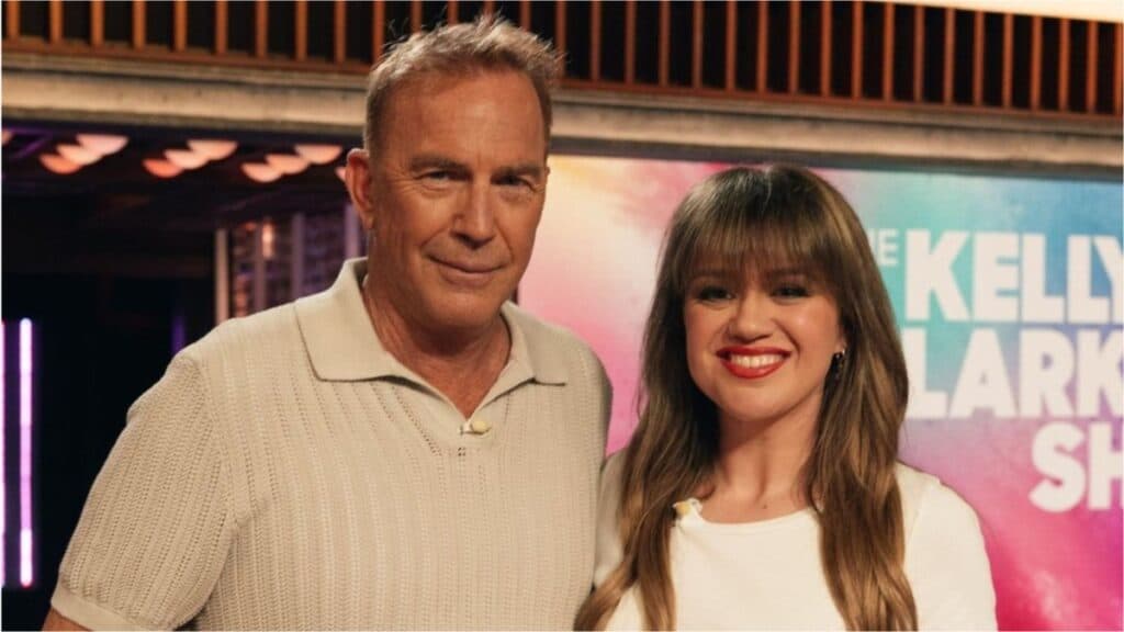 Kelly Clarkson and Kevin Costner